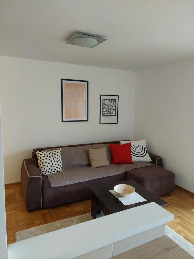 Sonata 1 Belgrado Exterior foto